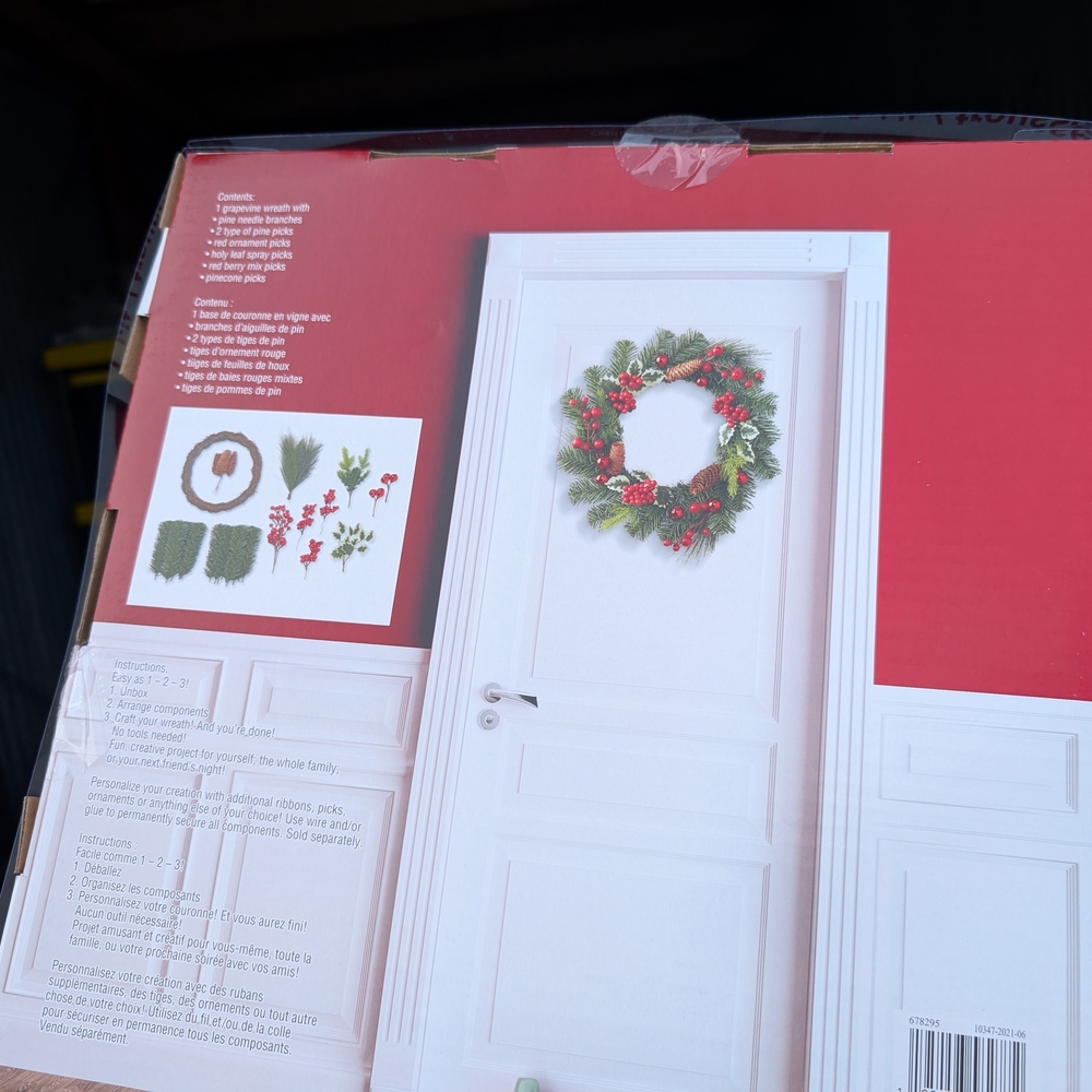 Ashland Pine and Berry Wreath - Green and Red